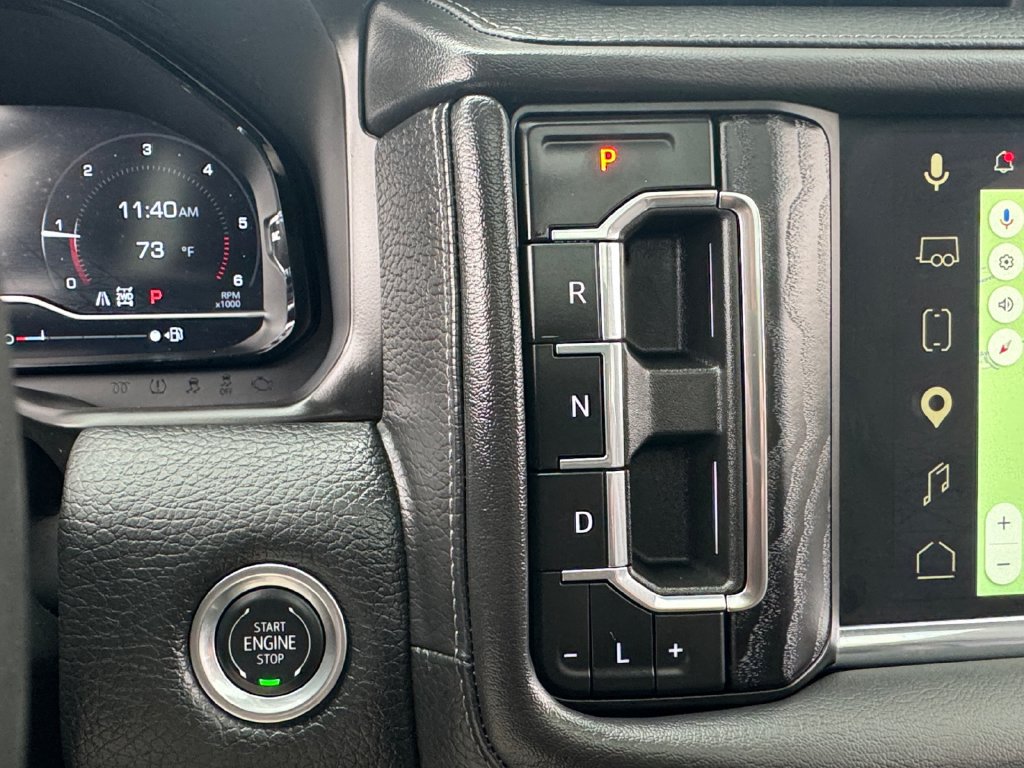 Used 2024 GMC Yukon Denali w/ Advanced Technology Package AWD/4WD image 34