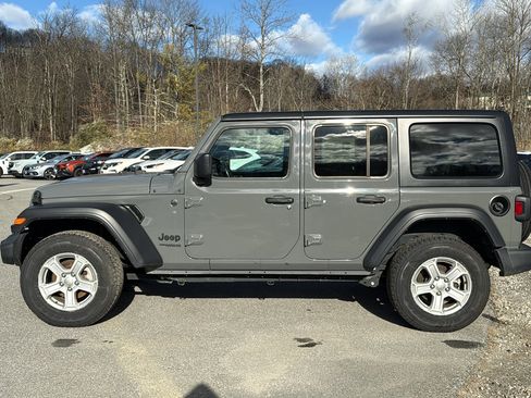 Certified 2022 Jeep Wrangler Unlimited Sport image 7