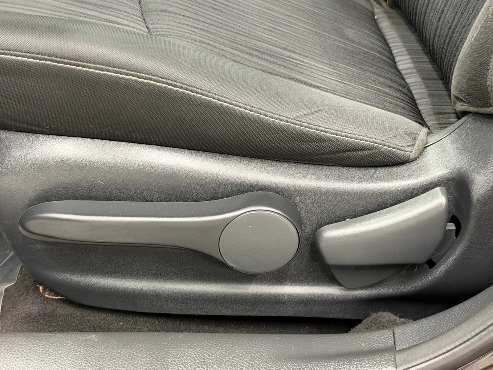 Used 2017 Nissan Sentra SV FWD image 26