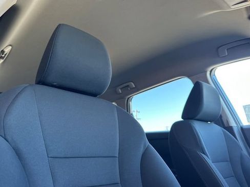 Used 2024 Nissan Rogue S FWD image 21