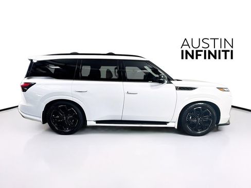 Certified 2026 INFINITI QX80 4WD w/ Sport Exterior Package image 10