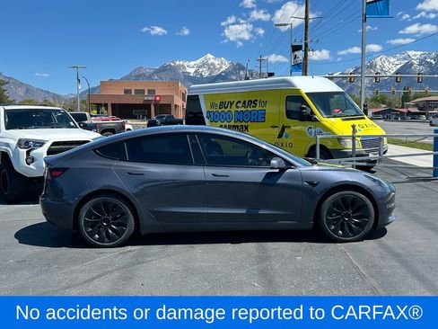 Used 2022 Tesla Model 3 Long Range AWD/4WD image 2