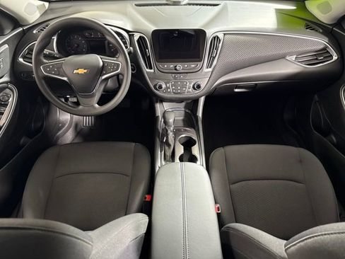 Used 2021 Chevrolet Malibu LT image 15
