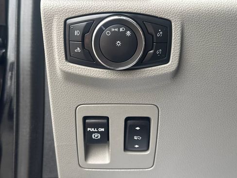 Used 2020 Ford F150 XLT w/ Equipment Group 302A Luxury AWD/4WD image 30