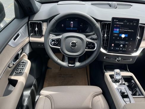 New 2026 Volvo XC90 T8 Ultra w/ Lounge Package AWD/4WD image 14