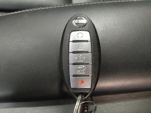 Used 2021 Nissan Murano SL w/ SL Moonroof Package image 32