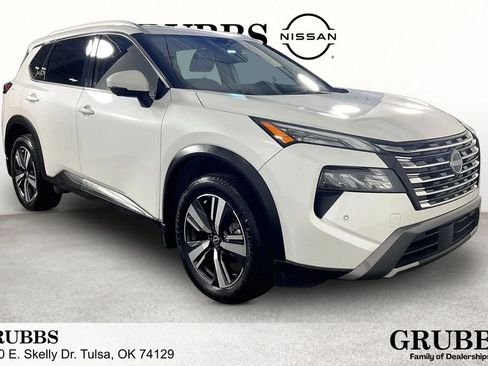 Used 2024 Nissan Rogue SL w/ SL Premium Package FWD image 1