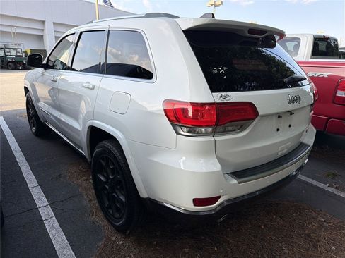 Used 2018 Jeep Grand Cherokee Limited RWD image 5