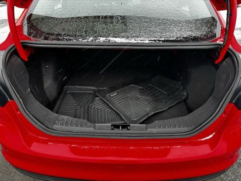 Used 2013 Ford Focus SE image 34