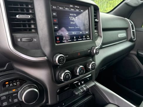 Used 2019 RAM 1500 Big Horn AWD/4WD image 17