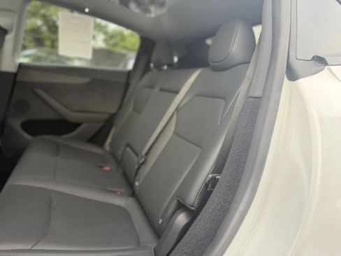 Used 2026 Tesla Model Y Long Range AWD/4WD image 15