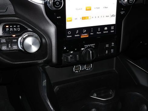 Used 2023 RAM 1500 Laramie AWD/4WD image 22