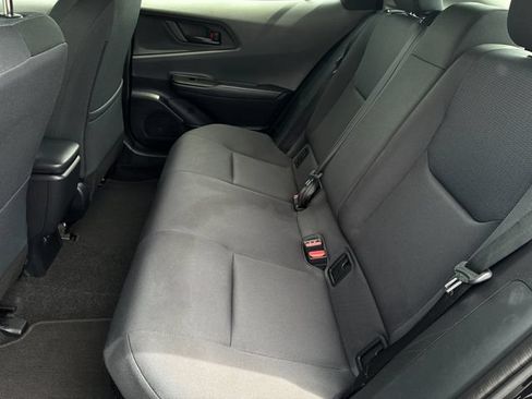 Used 2026 Toyota Prius LE FWD image 10