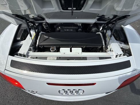 Used 2012 Audi R8 V8 AWD/4WD image 24