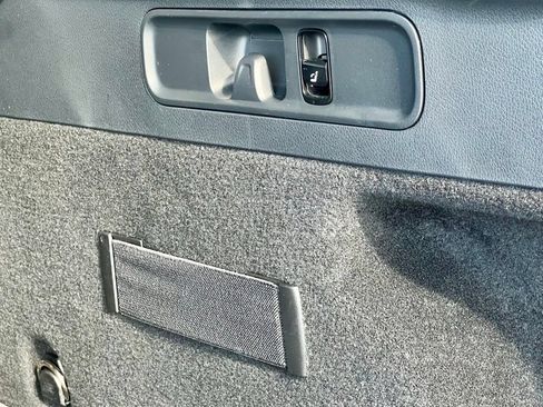 Certified 2026 Mercedes-Benz GLC 300 4MATIC image 47