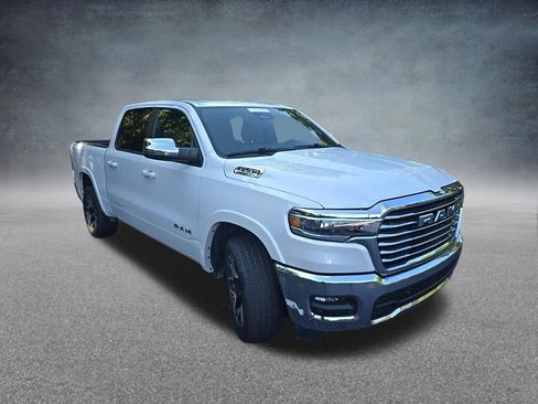 Used 2025 RAM 1500 Laramie AWD/4WD image 2
