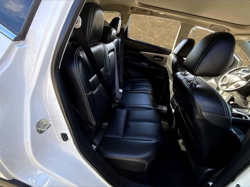 Used 2018 Nissan Murano SL w/ Moonroof Package image 26