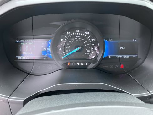 Used 2024 Ford Edge Titanium w/ Equipment Group 301A AWD/4WD image 9