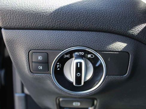 Used 2020 Mercedes-Benz GLA 250 4MATIC image 12