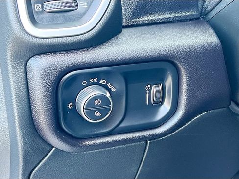 Used 2023 RAM 3500 Big Horn w/ Level 1 Equipment Group image 10