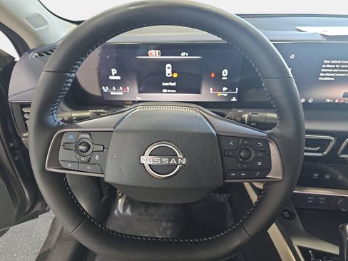 New 2026 Nissan Sentra SL w/ Floor Mat Package FWD image 10