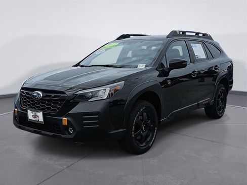 Used 2023 Subaru Outback Wilderness image 7
