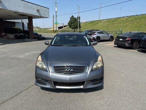 Used 2011 INFINITI G37 IPL image 2