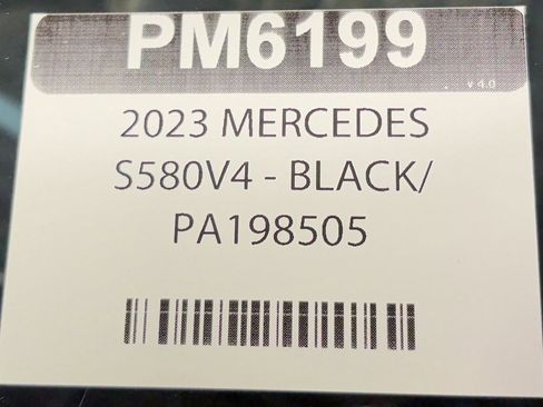Used 2023 Mercedes-Benz S 580 4MATIC Sedan w/ 3D Technology Package image 41