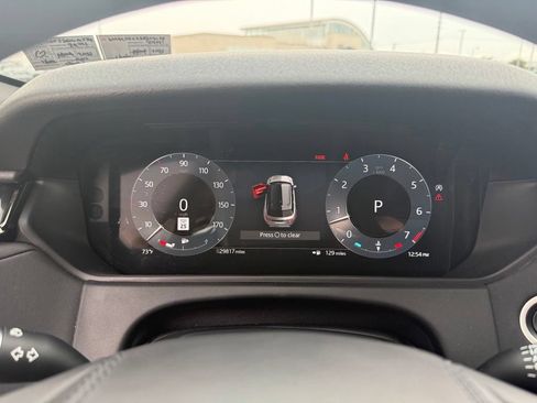 Used 2025 Land Rover Range Rover Velar Dynamic SE AWD/4WD image 23