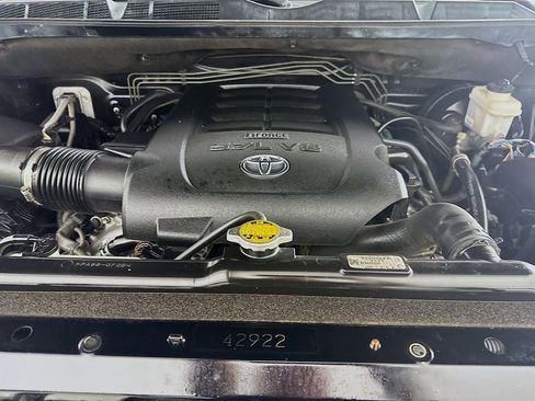 Used 2014 Toyota Tundra 1794 Edition image 38