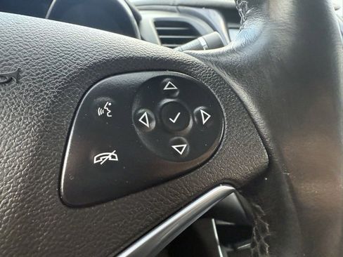 Used 2018 Chevrolet Impala LT image 19