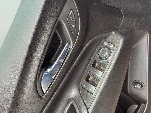 Used 2022 Chevrolet Equinox LT FWD image 21