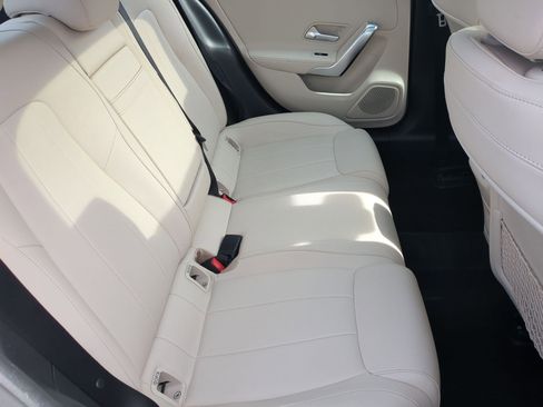 Certified 2021 Mercedes-Benz A 220 image 34