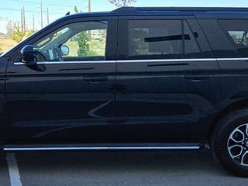 Certified 2023 Ford Expedition Max XLT AWD/4WD image 4