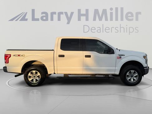 Used 2016 Ford F150 XLT w/ Trailer Tow Package AWD/4WD image 6