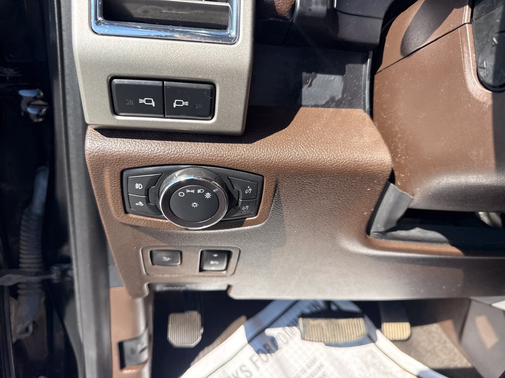 Used 2017 Ford F350 King Ranch w/ King Ranch Ultimate Package AWD/4WD image 29