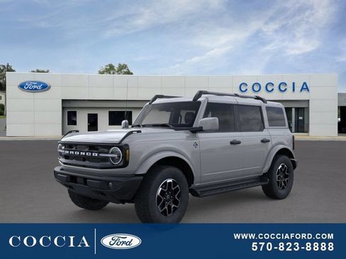New 2026 Ford Bronco Outer Banks AWD/4WD image 1