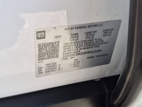 Used 2023 Chevrolet Tahoe Premier AWD/4WD image 30
