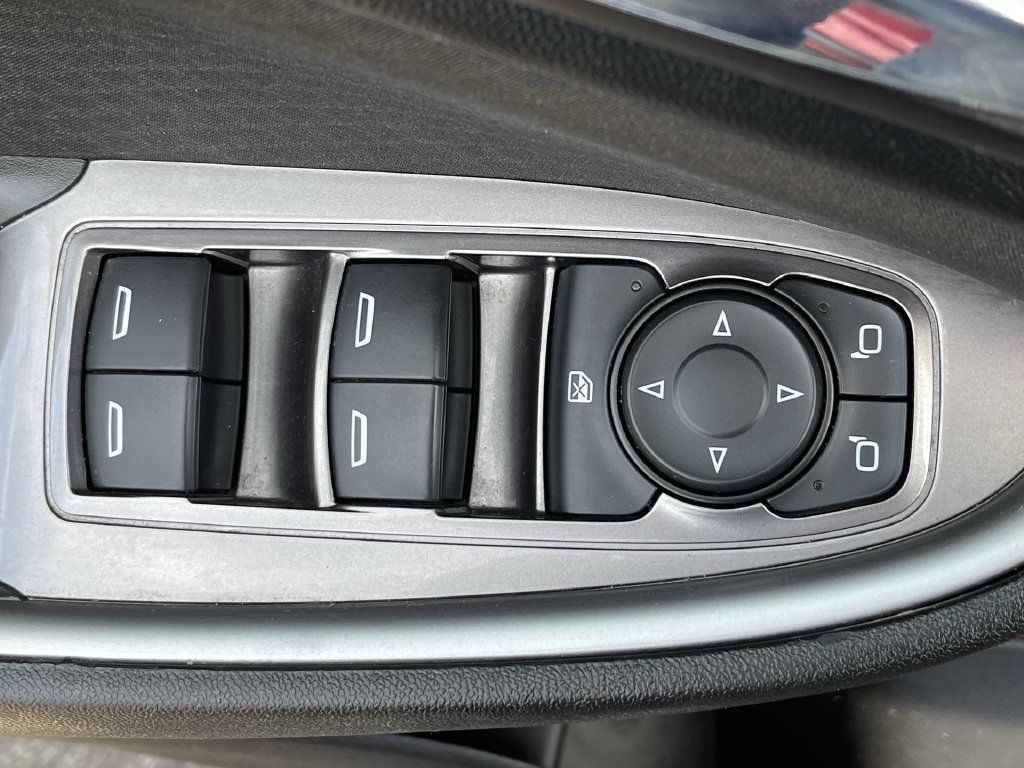 Used 2019 Chevrolet Malibu RS FWD image 25