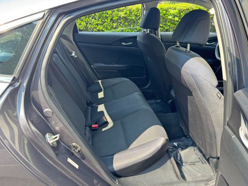 Used 2019 Honda Insight EX image 33