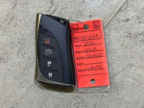 Used 2021 Lexus GX 460 Premium w/ Premium Package image 34