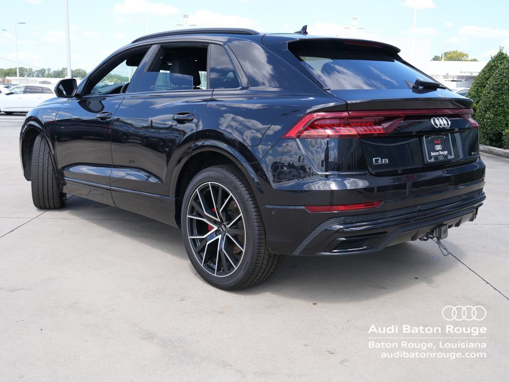 Used 2021 Audi Q8 Prestige w/ Prestige Package AWD/4WD image 3