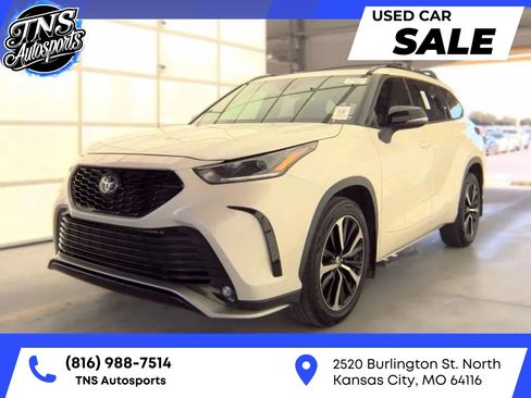 Used 2021 Toyota Highlander XSE AWD/4WD image 1