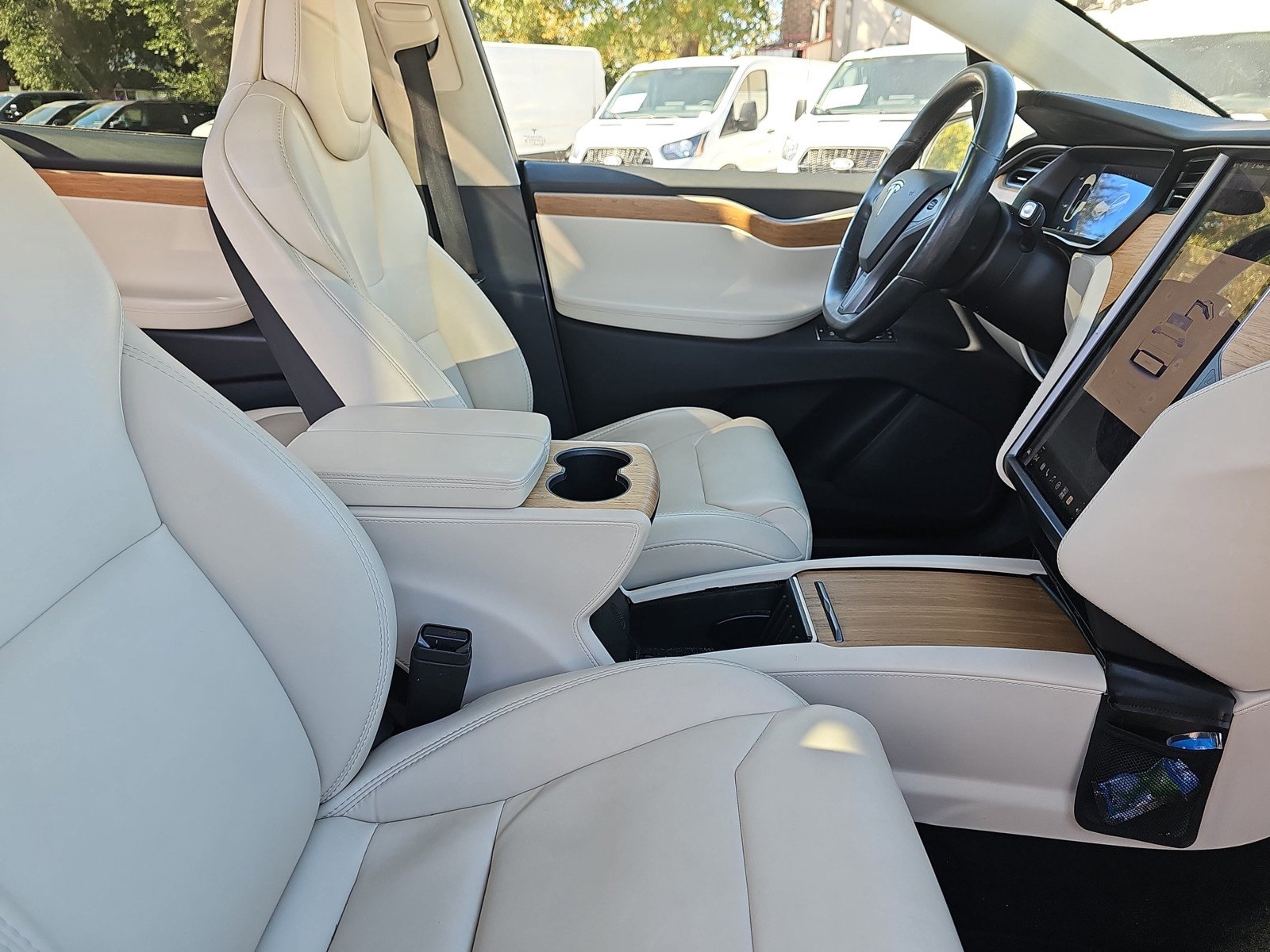 Used 2018 Tesla Model X 75D AWD/4WD image 10