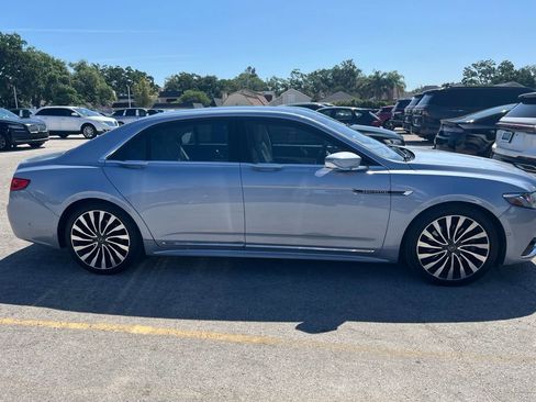 Used 2019 Lincoln Continental Black Label FWD image 4