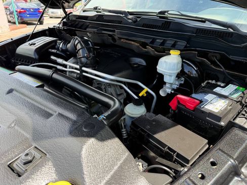 Used 2011 RAM 1500 Big Horn RWD image 15