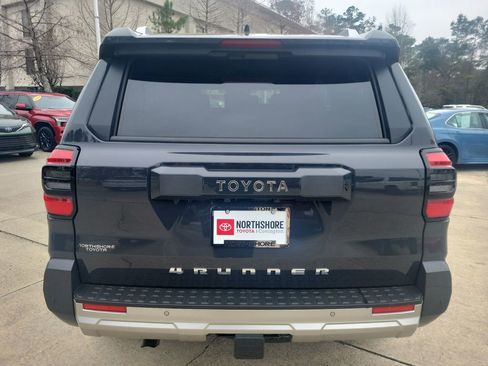 Certified 2025 Toyota 4Runner Limited image 4