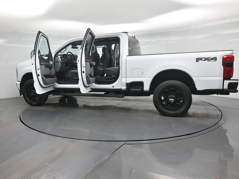 New 2026 Ford F250 XLT w/ XLT Premium Package image 33