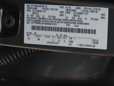Used 2025 Ford F150 Lariat w/ Equipment Group 501A Mid AWD/4WD image 32