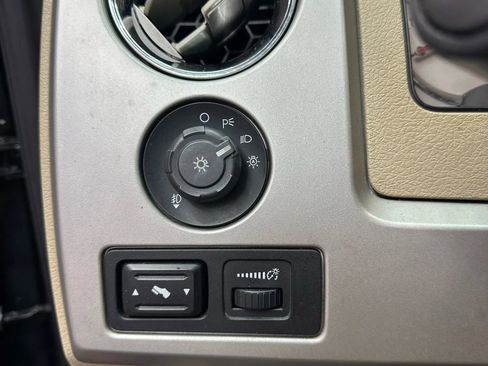 Used 2009 Ford F150 Lariat image 14